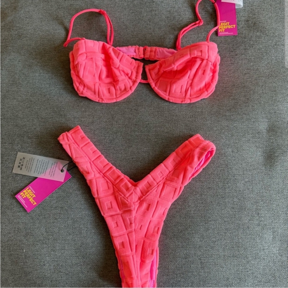 Oneone Swimwear Set - Liliana Top & Jesse Bottoms